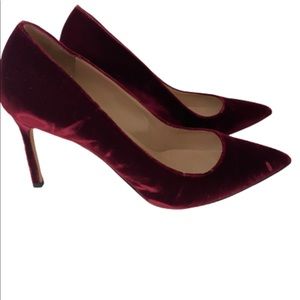 versatility: chic with a little black dress, styled with a pair of jeans.